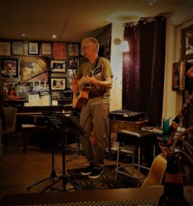 Live Saturday October 13 2018 , 7:00 to 9:00 pm at TLC Café